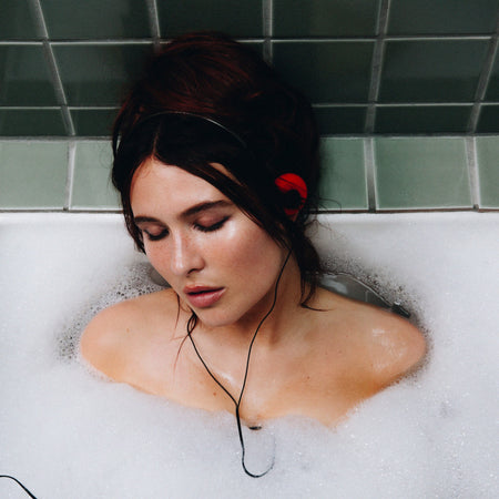Mimi Webb - Confessions (1LP Blue Clear Vinyl)